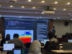 Dr. Wee Cheah Gave Lectures During 14th Training Co