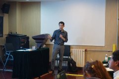 Dr. Agus Santos and Dr. Wanqing Chi gave lectures d